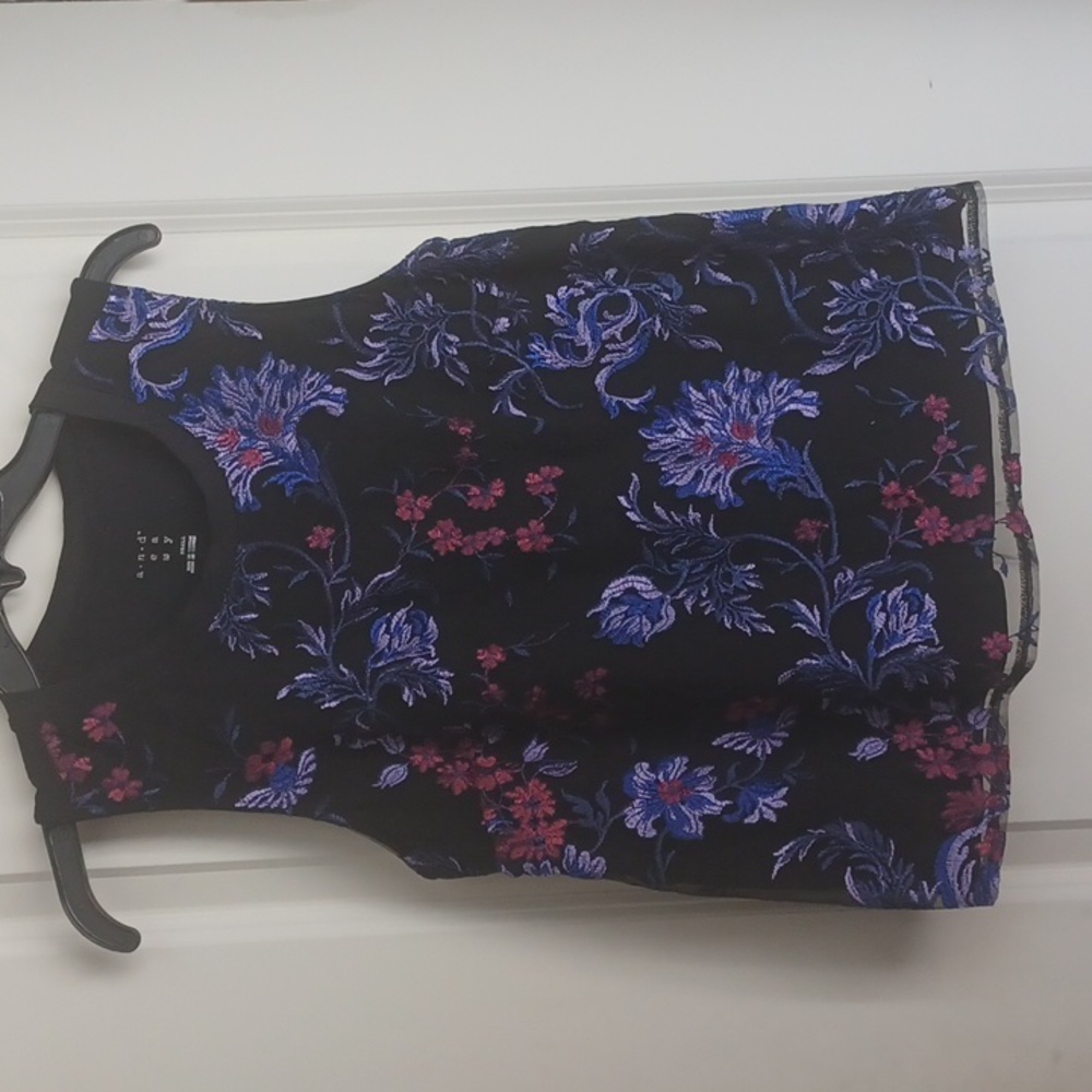 A new day womens floral top sz small grunge western casual work office
